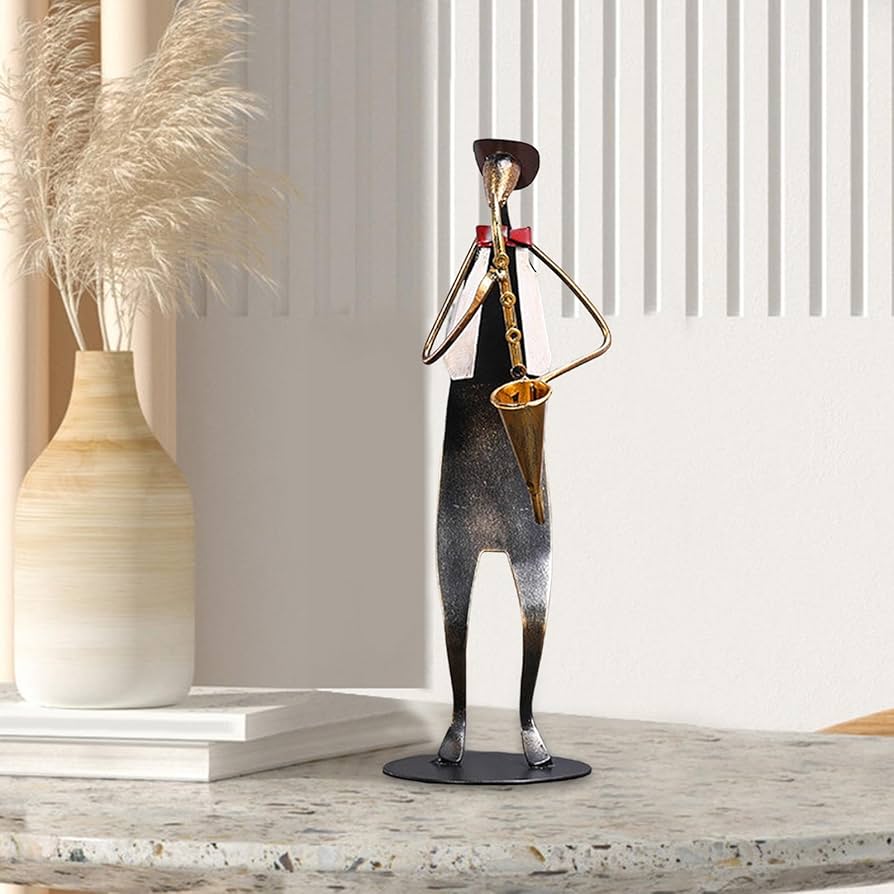 金属製楽器演奏者の彫刻 高さ約22cm 美しいにも程がある彫刻1 | LOVE & HAPPINESS 森脇康晴_楽器彫刻家